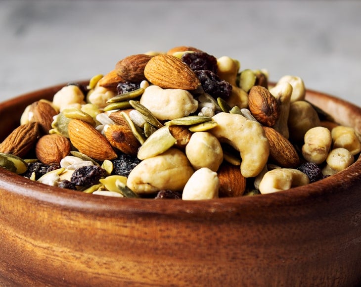 organic-raw-seeds-nuts-and-raisins-mix3-min